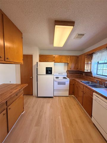 23709 NE Circle DR, Marble Falls, TX 78654