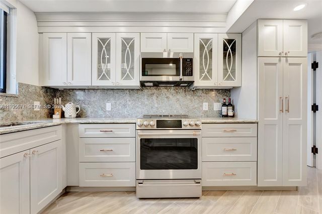 400 Ocean Trail Way 401, Jupiter, FL 33477