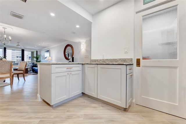 400 Ocean Trail Way 401, Jupiter, FL 33477