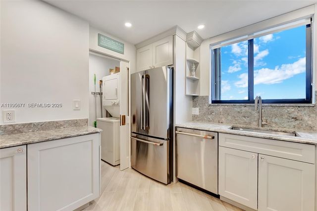 400 Ocean Trail Way 401, Jupiter, FL 33477
