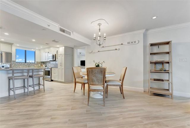 400 Ocean Trail Way 401, Jupiter, FL 33477