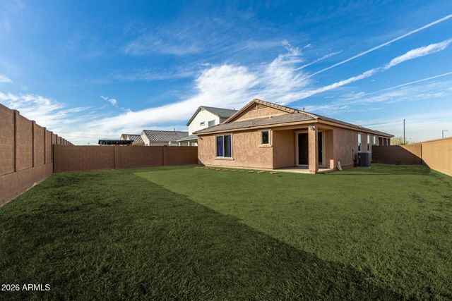 6907 W PEDRO Lane, Laveen, AZ 85339