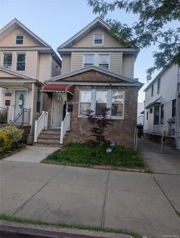 122-08 Hillside Avenue 2, Richmond Hill, NY 11418