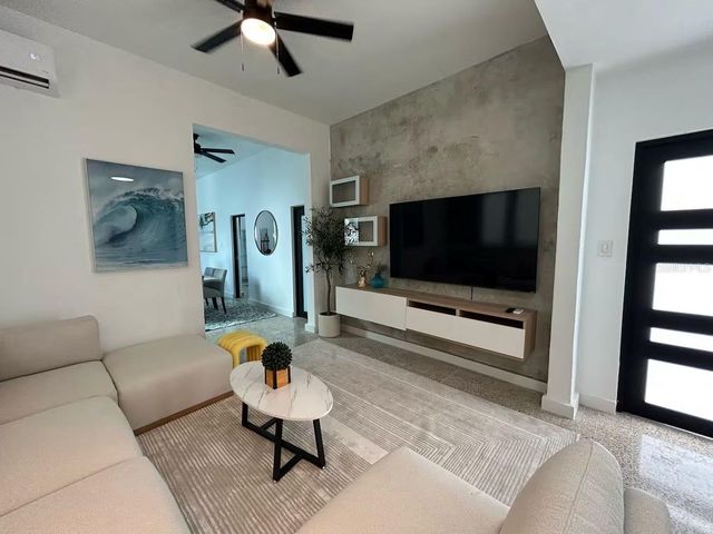 1717 CALLE COLON, Santurce, PR 00911