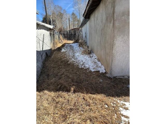 505 6th St, San Luis, CO 81152