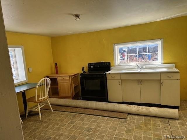 505 6th St, San Luis, CO 81152