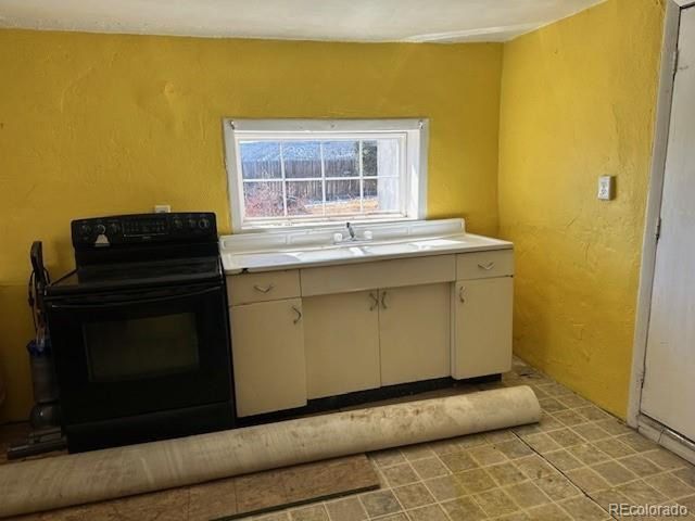 505 6th St, San Luis, CO 81152