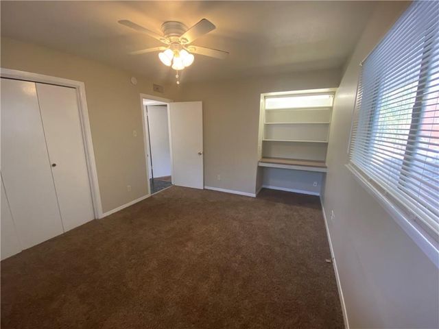 2708 Salado ST B, Austin, TX 78705