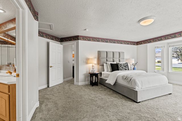275 S EAGLE WAY, North Salt Lake, UT 84054
