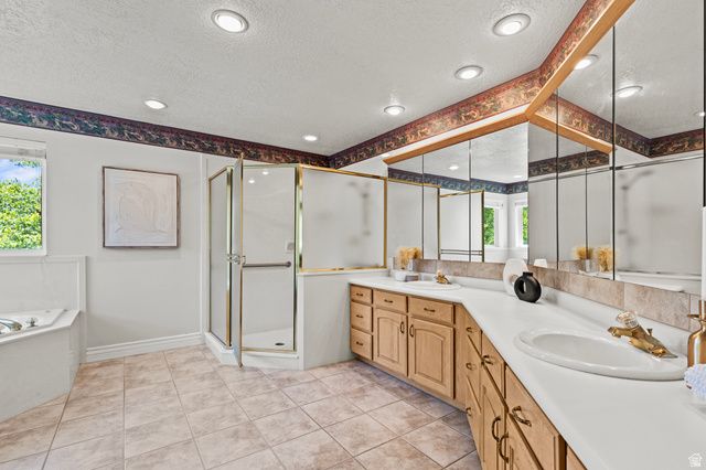 275 S EAGLE WAY, North Salt Lake, UT 84054