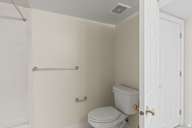 275 S EAGLE WAY, North Salt Lake, UT 84054