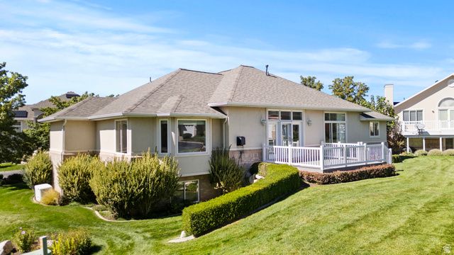 275 S EAGLE WAY, North Salt Lake, UT 84054