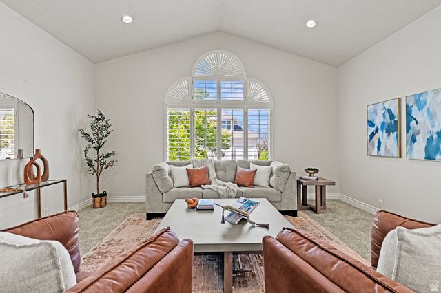 275 S EAGLE WAY, North Salt Lake, UT 84054