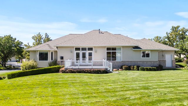 275 S EAGLE WAY, North Salt Lake, UT 84054