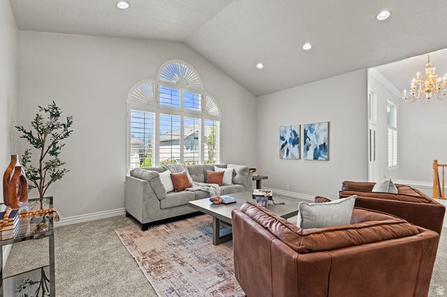 275 S EAGLE WAY, North Salt Lake, UT 84054