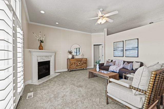 275 S EAGLE WAY, North Salt Lake, UT 84054