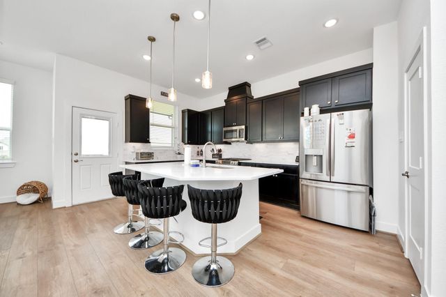 5214 Sage Hills Drive, Manvel, TX 77578