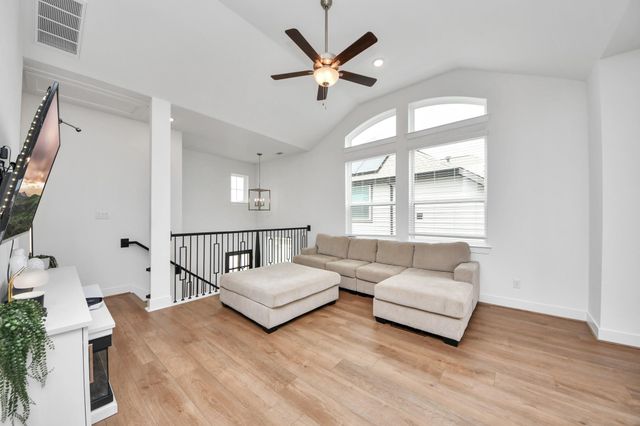 5214 Sage Hills Drive, Manvel, TX 77578
