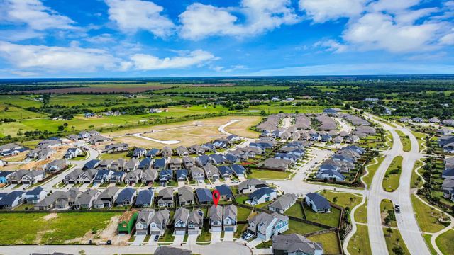 5214 Sage Hills Drive, Manvel, TX 77578