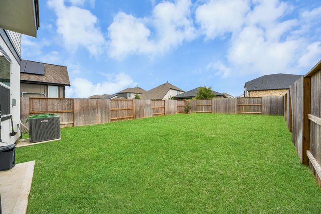 5214 Sage Hills Drive, Manvel, TX 77578