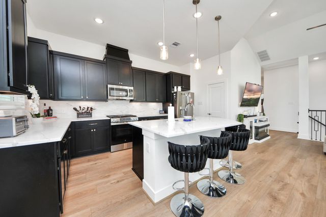 5214 Sage Hills Drive, Manvel, TX 77578