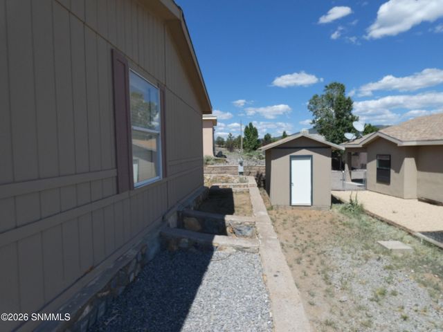 3502 Los Encinos Street, Silver City, NM 88061