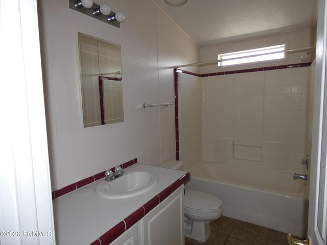 3502 Los Encinos Street, Silver City, NM 88061