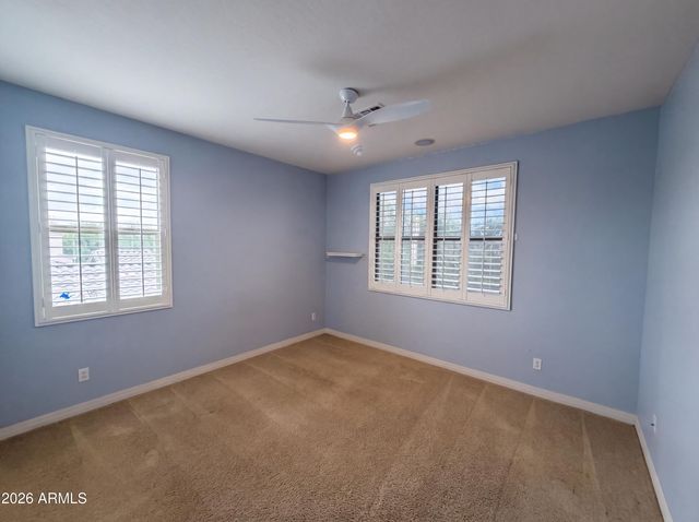 6033 S MACK Avenue, Gilbert, AZ 85298