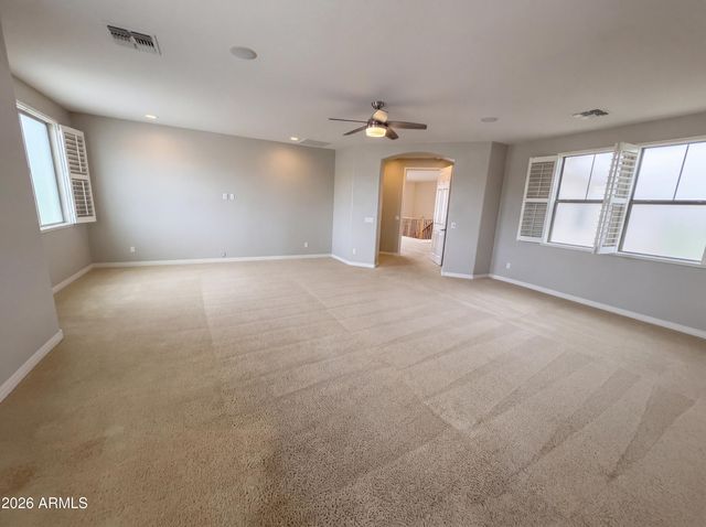 6033 S MACK Avenue, Gilbert, AZ 85298