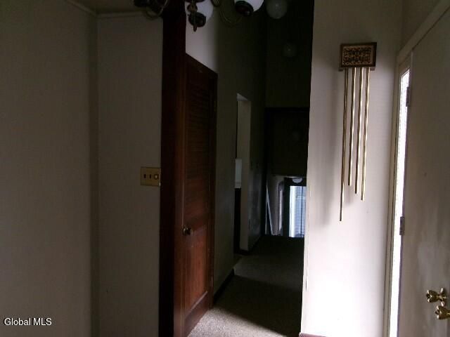 1958 Putnam Road, Rotterdam, NY 12306