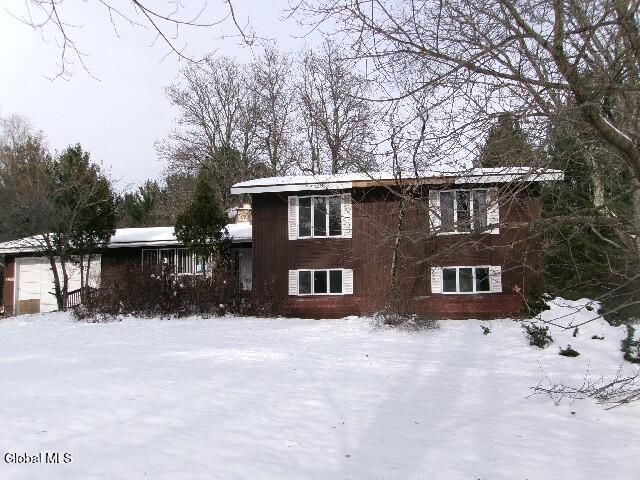 1958 Putnam Road, Rotterdam, NY 12306