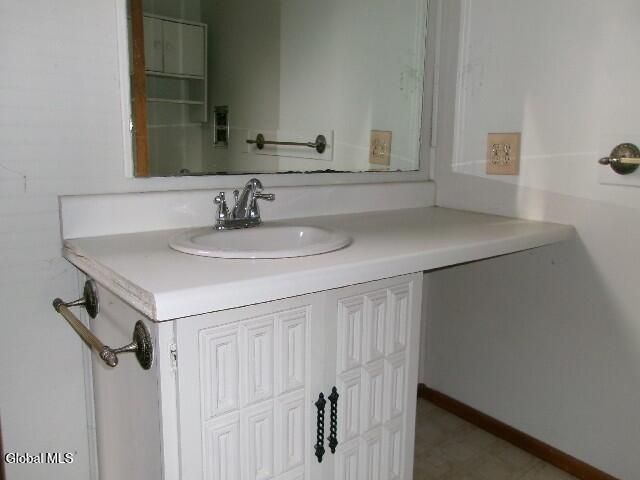 1958 Putnam Road, Rotterdam, NY 12306