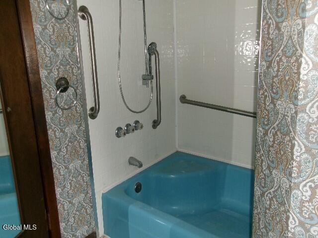 1958 Putnam Road, Rotterdam, NY 12306