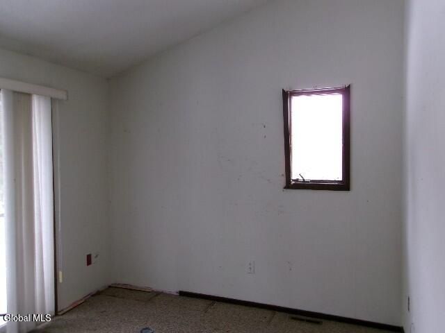 1958 Putnam Road, Rotterdam, NY 12306