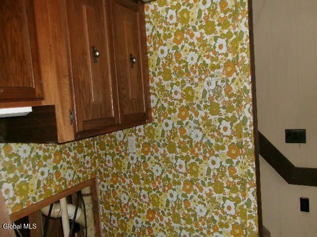 1958 Putnam Road, Rotterdam, NY 12306