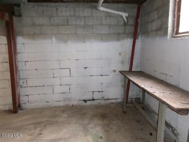 1958 Putnam Road, Rotterdam, NY 12306