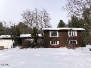 1958 Putnam Road, Rotterdam, NY 12306