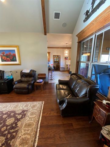 305 Treyton Place, Noble, OK 73068