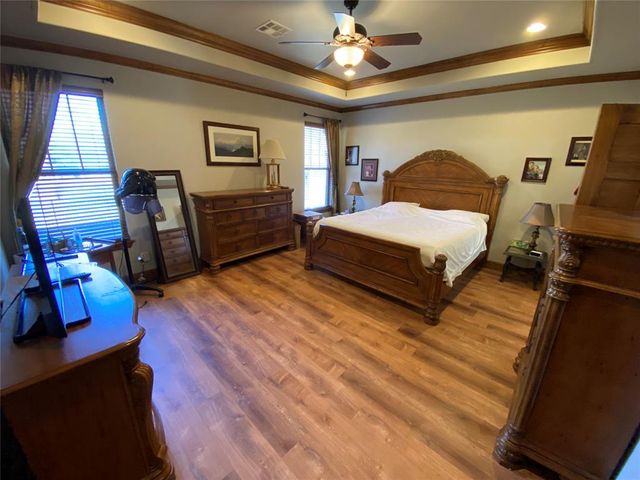 305 Treyton Place, Noble, OK 73068