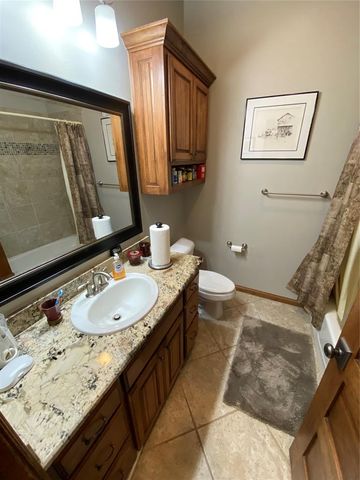 305 Treyton Place, Noble, OK 73068