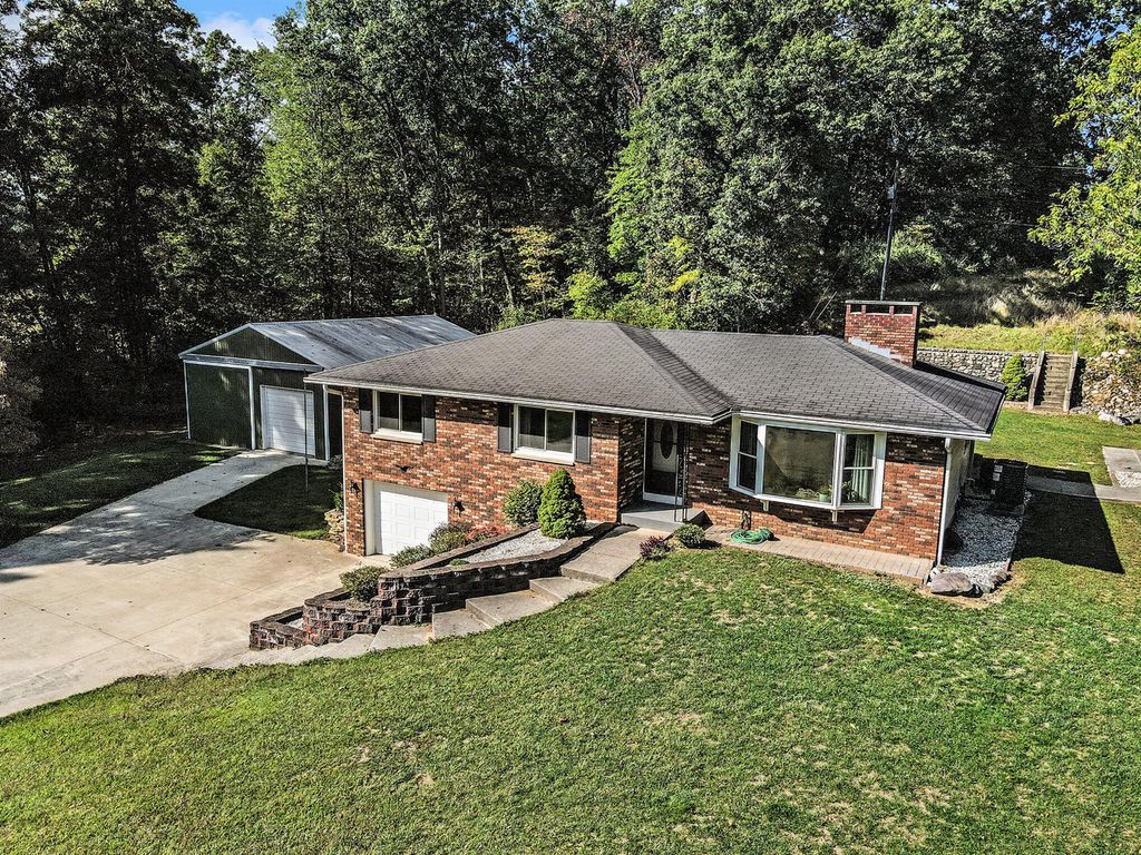 12372 Bidelman Road, Fabius Twp, MI 49093