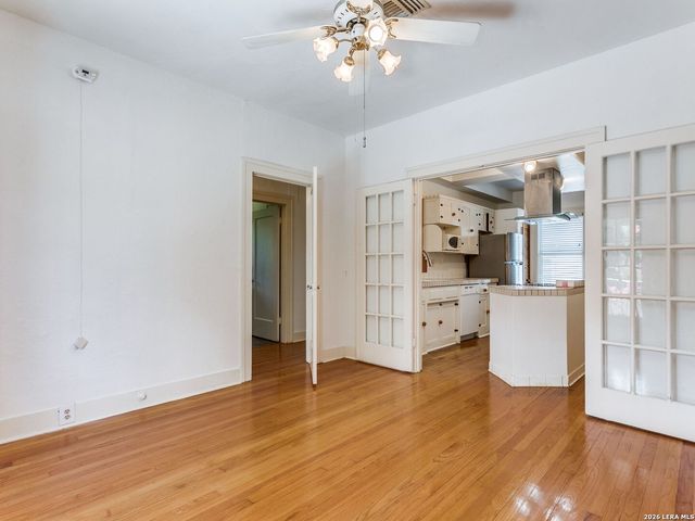 526 Pershing Avenue, San Antonio, TX 78209