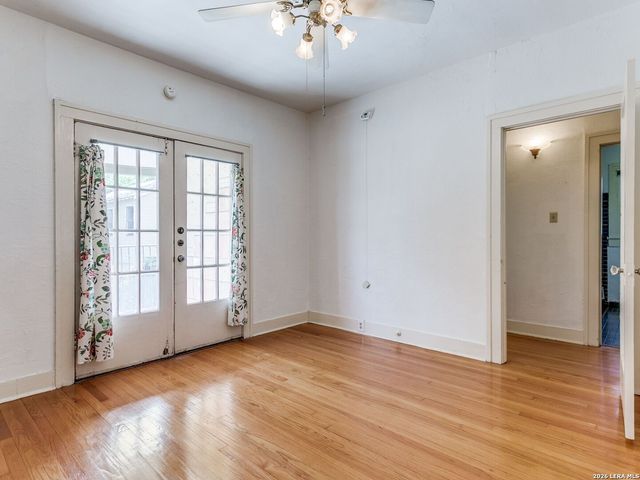 526 Pershing Avenue, San Antonio, TX 78209