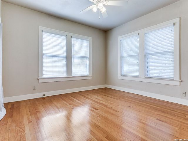 526 Pershing Avenue, San Antonio, TX 78209