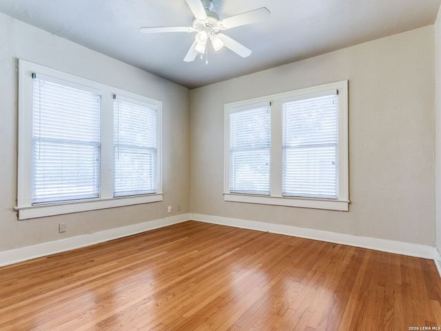 526 Pershing Avenue, San Antonio, TX 78209