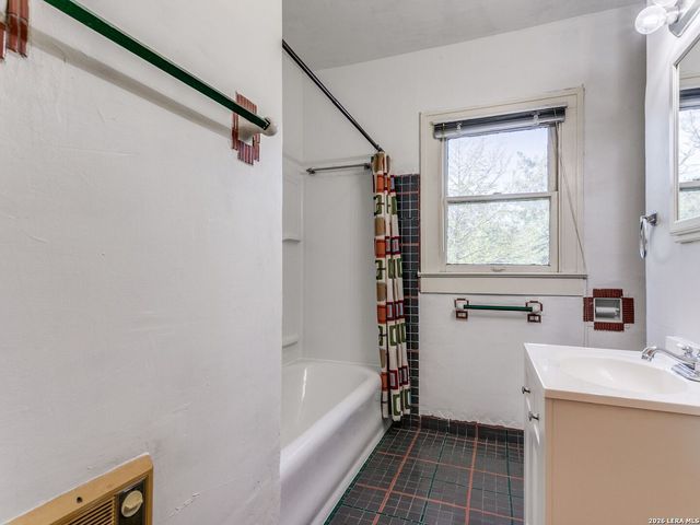 526 Pershing Avenue, San Antonio, TX 78209