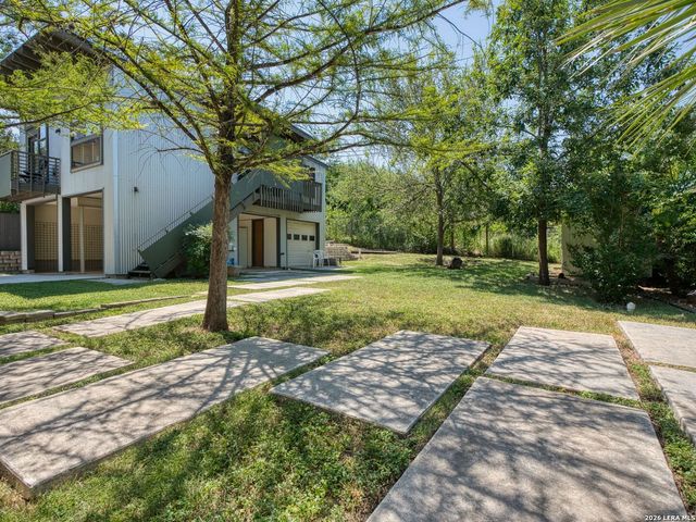 526 Pershing Avenue, San Antonio, TX 78209