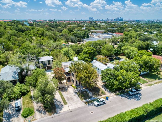 526 Pershing Avenue, San Antonio, TX 78209