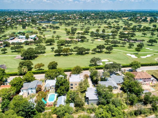 526 Pershing Avenue, San Antonio, TX 78209