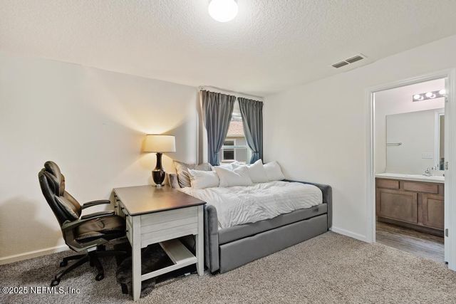 81 SCOTCH PEBBLE Drive, St. Johns, FL 32259